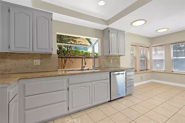 Thousand Oaks, CA 91362,3386 Montagne Way