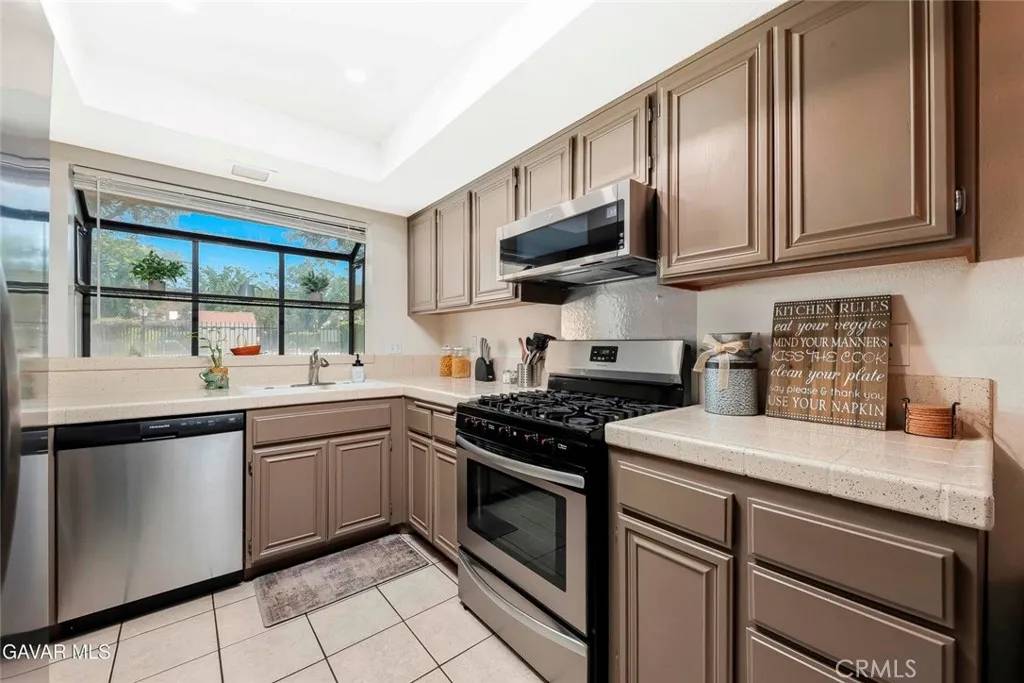 Lancaster, CA 93534,425 W Avenue J5 #36