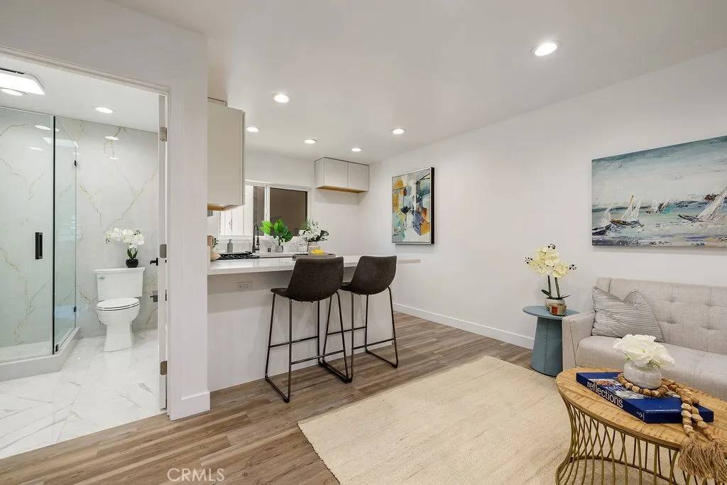 Granada Hills, CA 91344,11010 Montgomery Avenue