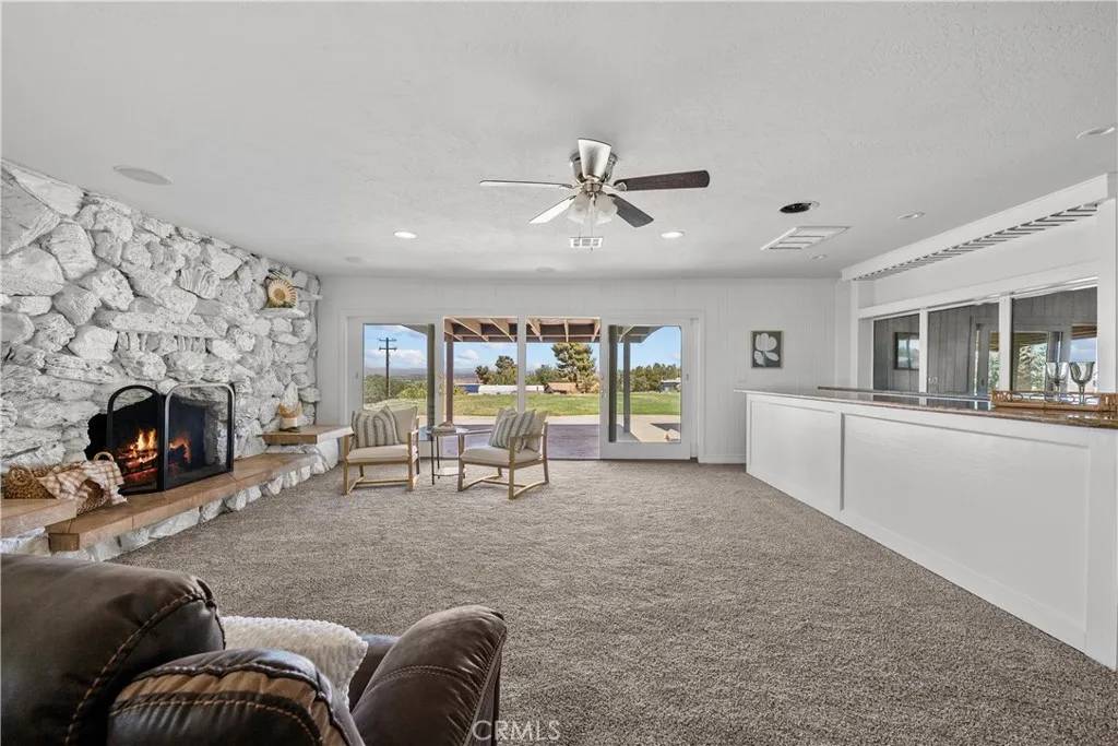 Palmdale, CA 93551,354 Westlake Drive