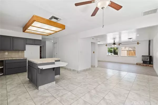 Bakersfield, CA 93314,921 Christian Avenue