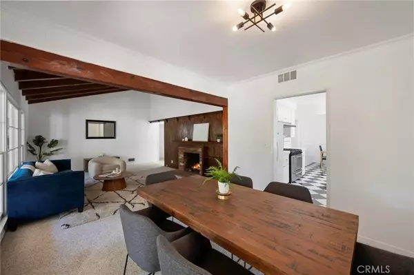 Van Nuys, CA 91406,6820 Encino Avenue