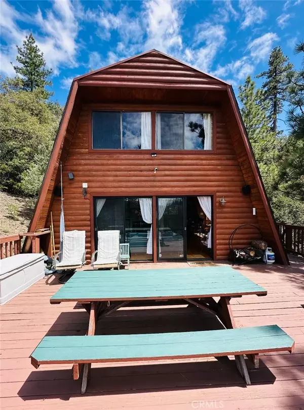 1320 Woodland Drive, Pine Mountain Club, CA 93222