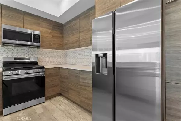Sherman Oaks, CA 91403,4383 Sepulveda Boulevard #502
