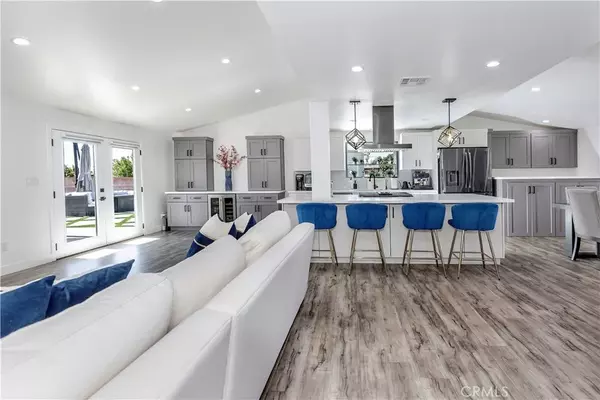 Northridge, CA 91343,16652 Itasca Street