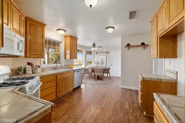 Rosamond, CA 93560,7582 Elder Avenue
