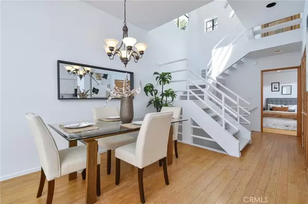 Los Angeles, CA 90077,10446 Quito Lane