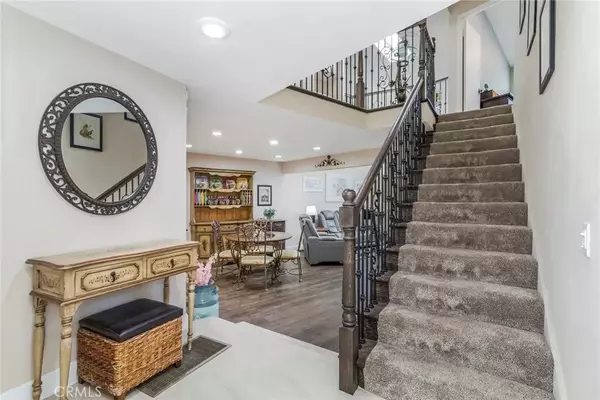 Valencia, CA 91355,23130 Yvette Lane