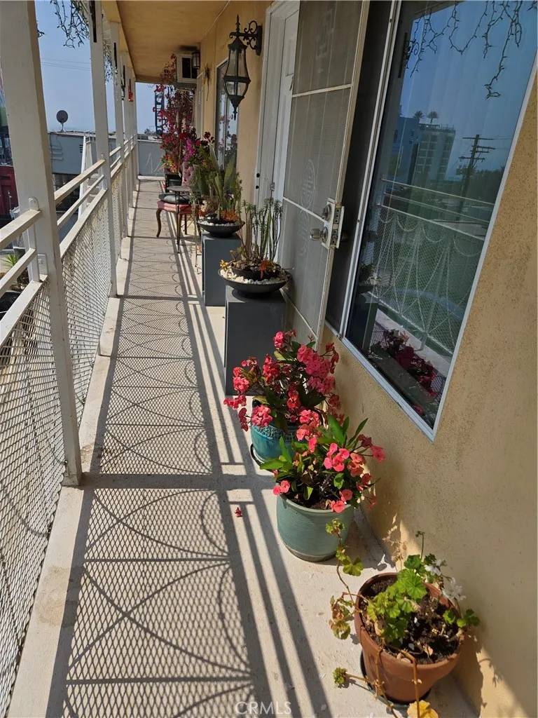 West Hollywood, CA 90069,1129 N Clark Street #1129 1/2