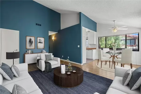 18165 Sundowner Way #914, Canyon Country, CA 91387