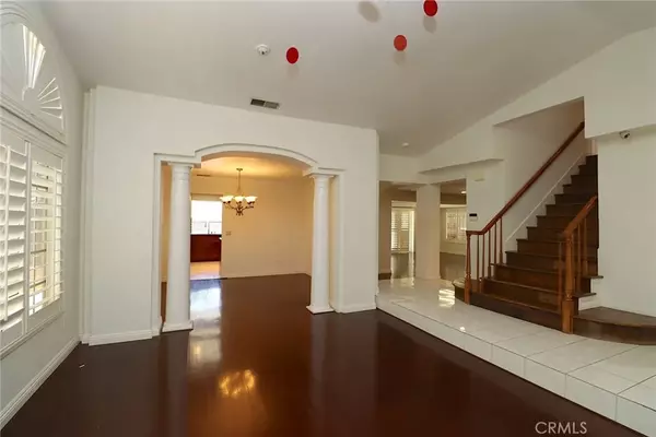 Granada Hills, CA 91344,17252 Wentzel Way