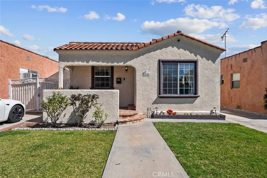 8464 San Miguel Avenue, South Gate, CA 90280