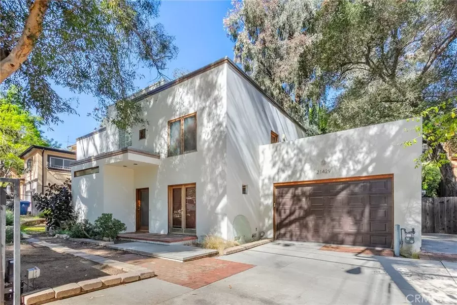 21429 Rios Street, Woodland Hills, CA 91364