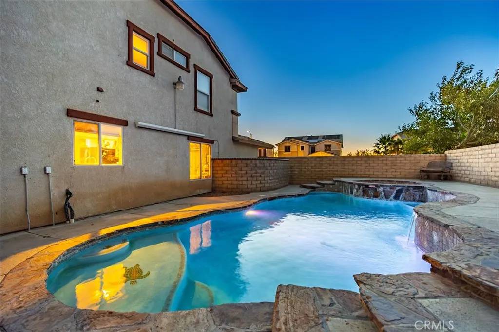 Palmdale, CA 93551,2322 Carolyn Drive