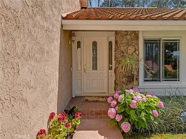 Agoura Hills, CA 91301,28702 Eagleton Street