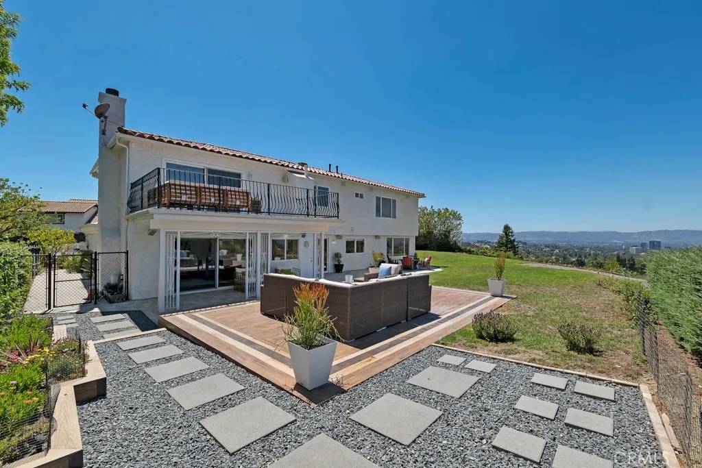 Woodland Hills, CA 91364,4400 Chaumont Road