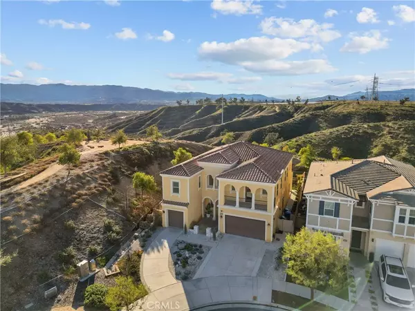 27601 Skylark Lane, Saugus, CA 91350