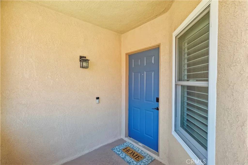 Newhall, CA 91321,26337 Rainbow Glen Drive #244