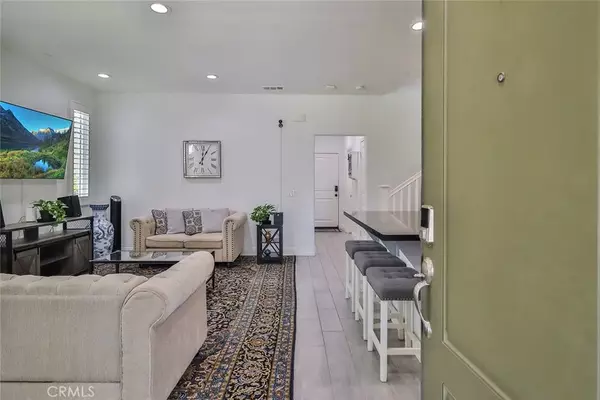 Simi Valley, CA 93065,2928 Royal Avenue