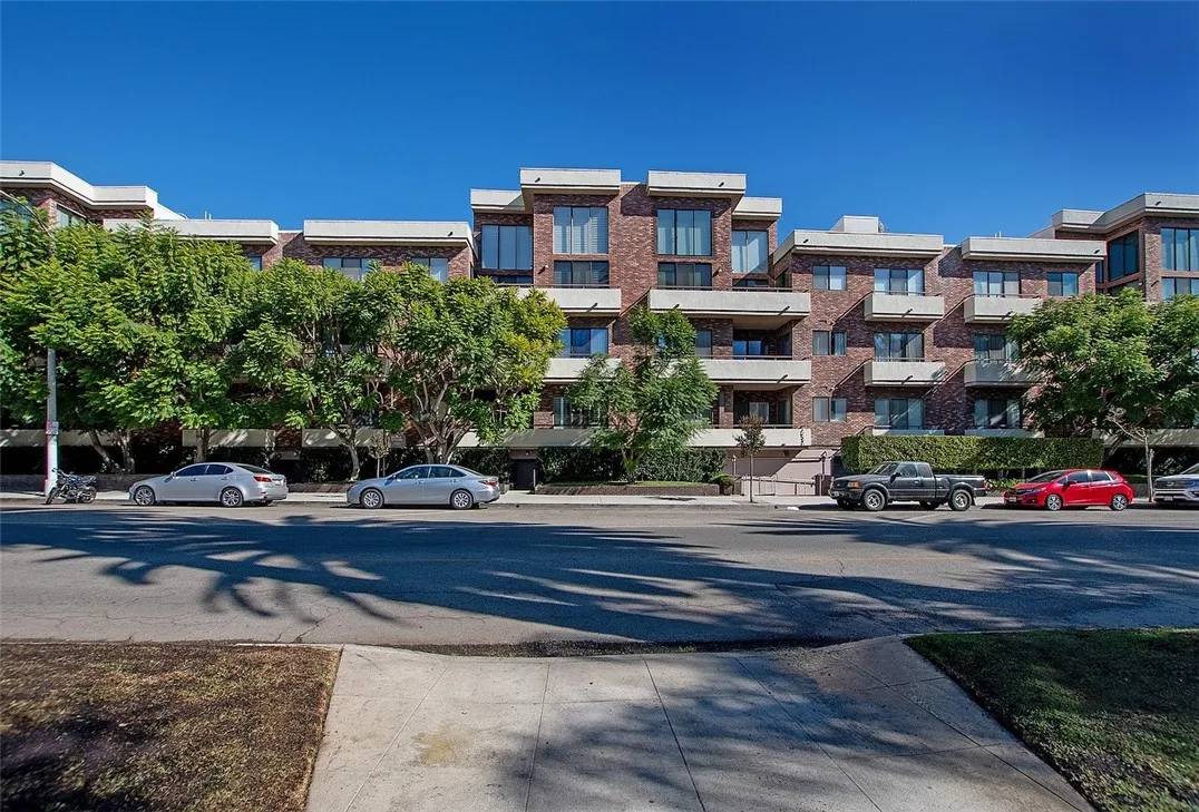 1880 Veteran Avenue #306, Los Angeles, CA 90025