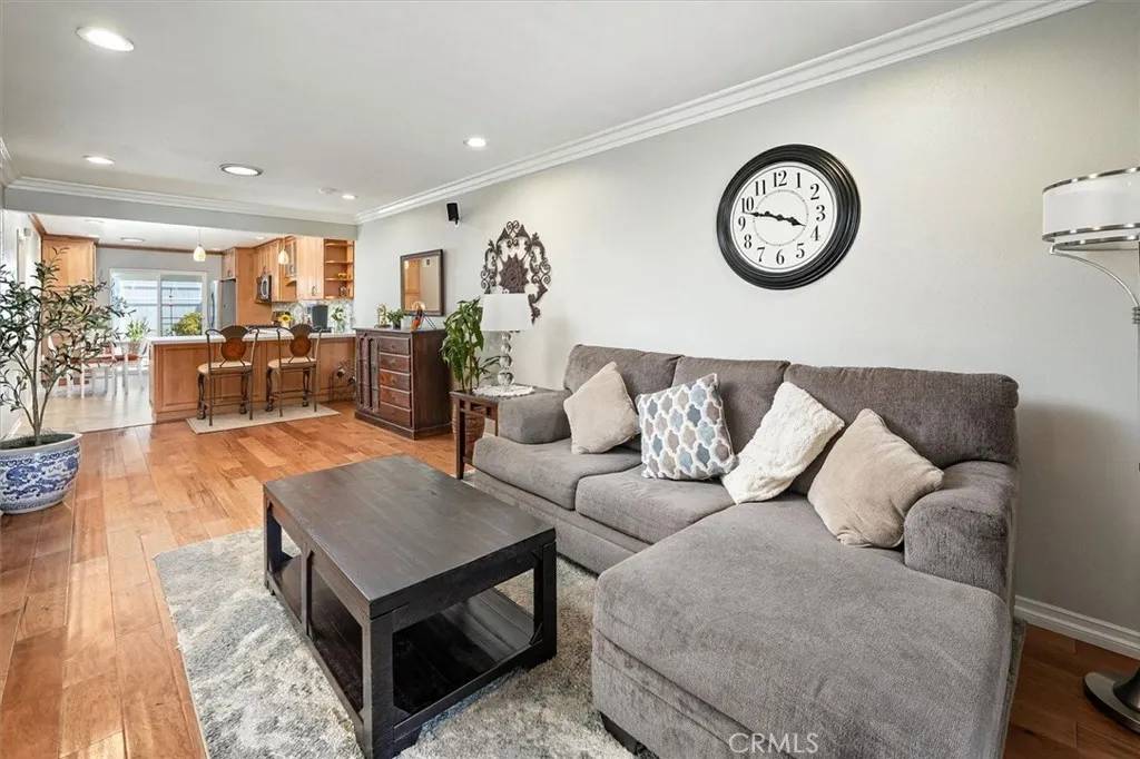 Newhall, CA 91321,18912 Circle Of The Oaks