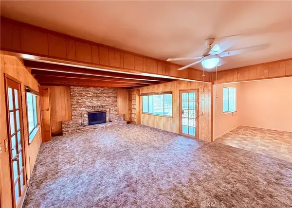 Menifee, CA 92586,27294 Pinehurst Road