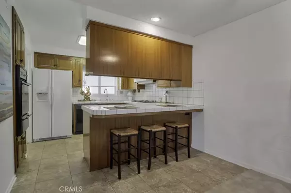 Newhall, CA 91321,26822 Avenue Of The Oaks