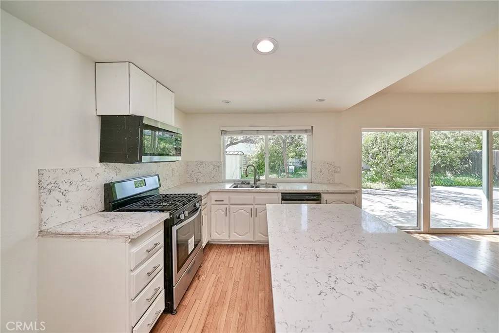 Winnetka, CA 91306,19910 Cantara Street