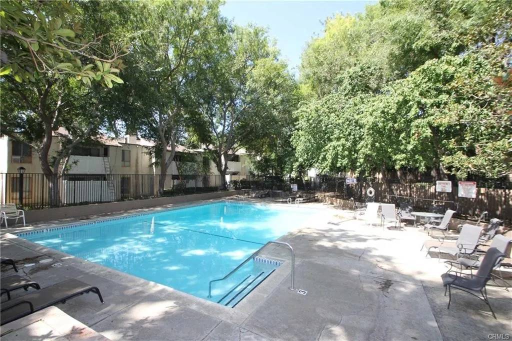 Porter Ranch, CA 91326,10331 Lindley Avenue #221