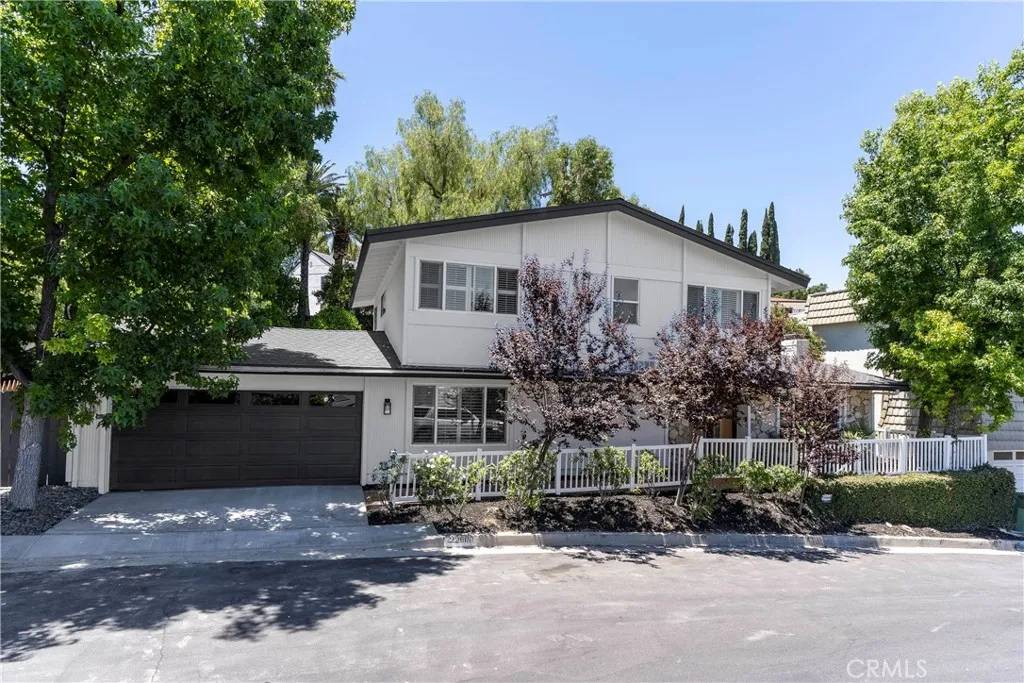22608 Crespi Street, Woodland Hills, CA 91364