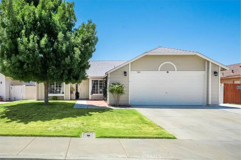740 W Avenue H2, Lancaster, CA 93534