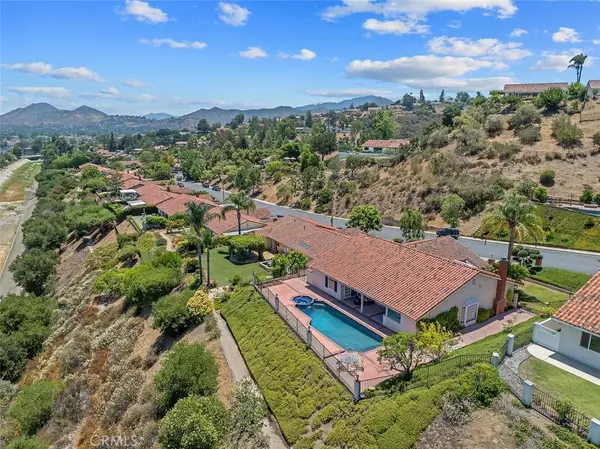 Westlake Village, CA 91361,2039 Channelford Road