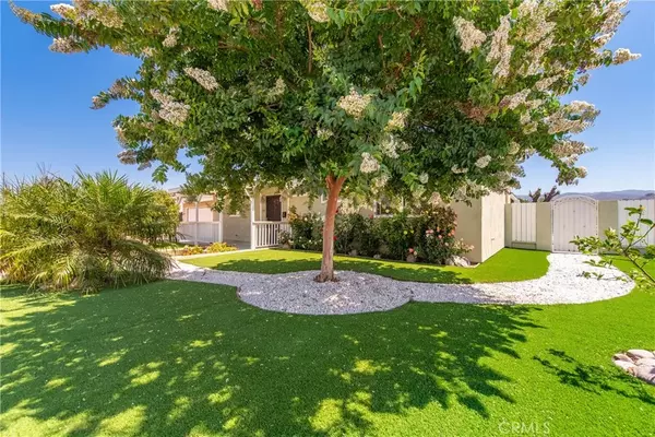 Simi Valley, CA 93065,1524 Casarin Avenue
