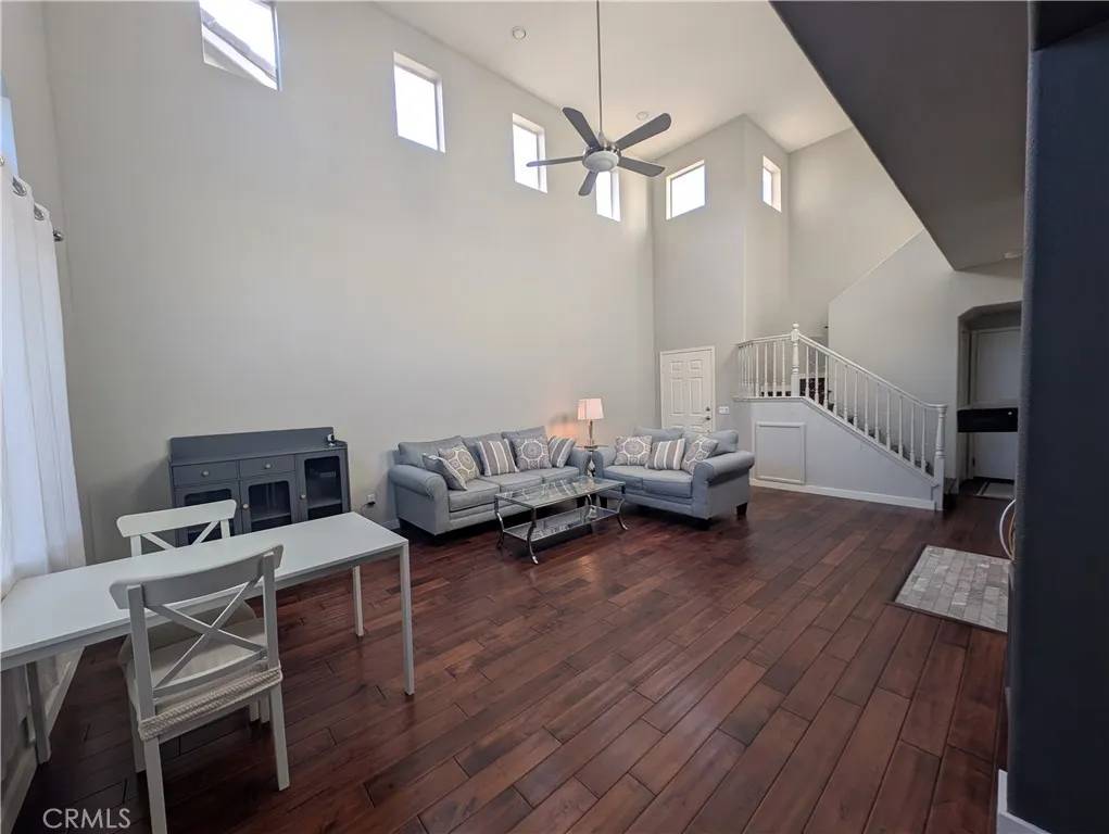 Westlake Village, CA 91362,30802 Bayonne Court