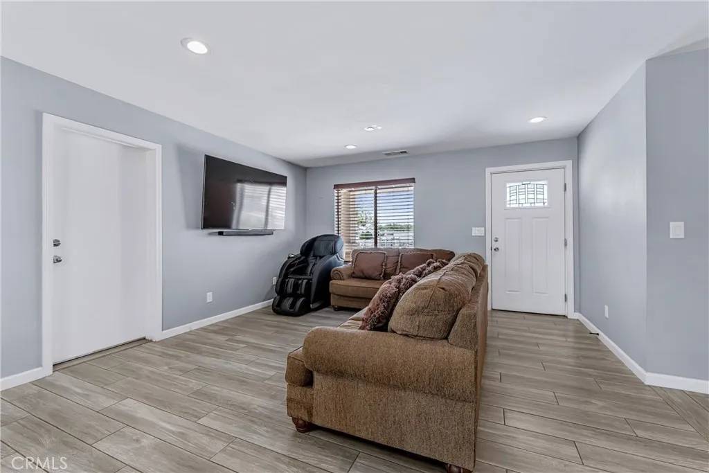 Littlerock, CA 93543,10719 E Avenue R4