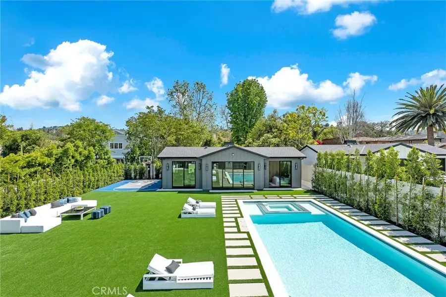 11554 Chiquita st, Studio City, CA 91604