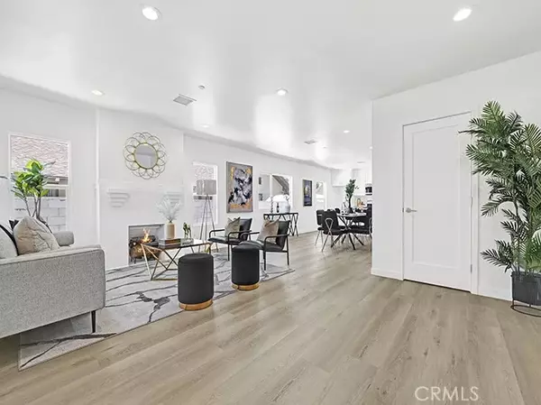 Los Angeles, CA 90062,1838 W 50th Street
