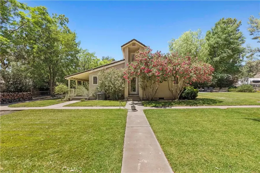 30045 Bouquet Canyon Road, Saugus, CA 91390