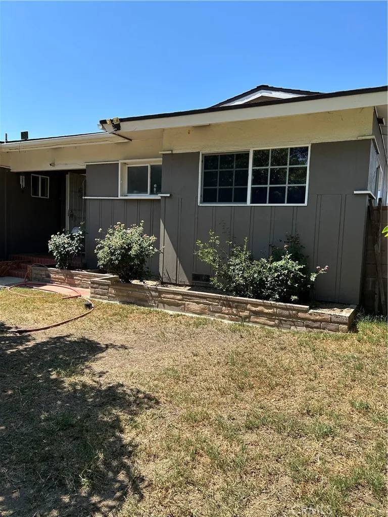 Winnetka, CA 91306,20415 Roscoe Boulevard