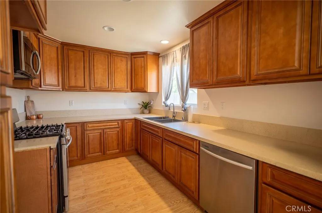 La Puente, CA 91744,15235 Hartsville Street