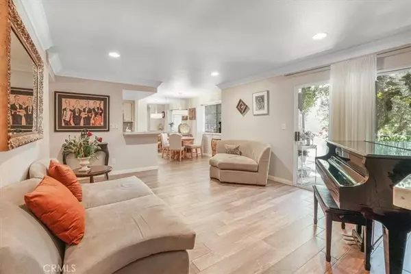 Calabasas, CA 91302,4201 Las Virgenes Road #115