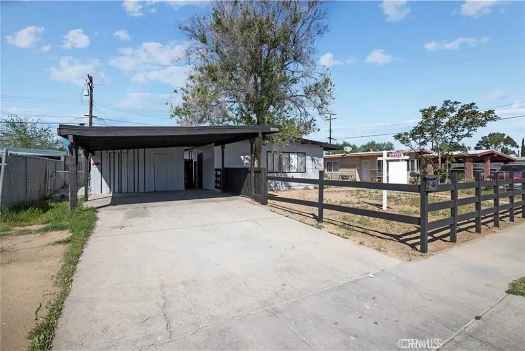 Palmdale, CA 93550,38853 9th Street East