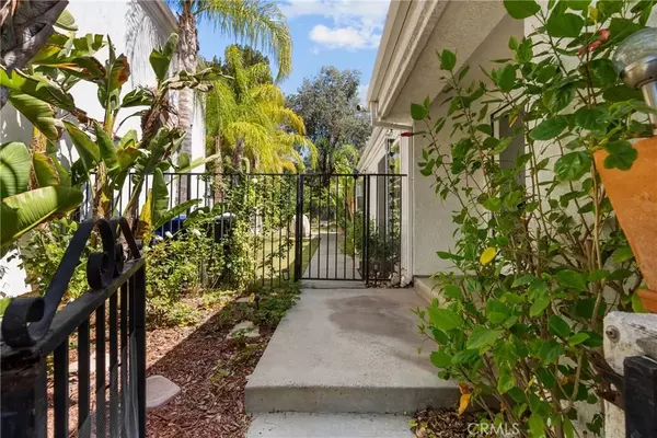 Valencia, CA 91355,24632 Varese Court