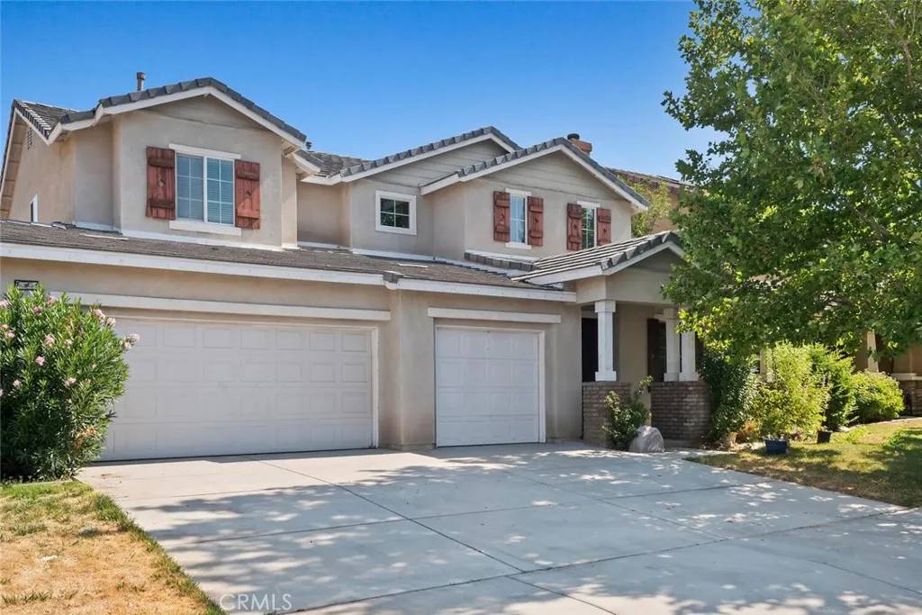 6111 Brentwood Avenue, Lancaster, CA 93536