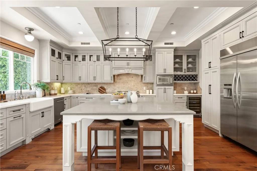 Studio City, CA 91604,4330 Bellaire Avenue