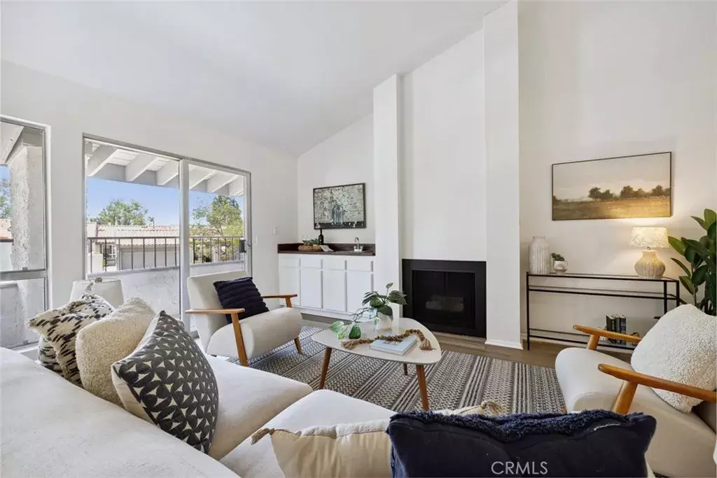 Porter Ranch, CA 91326,19519 Rinaldi Street #57