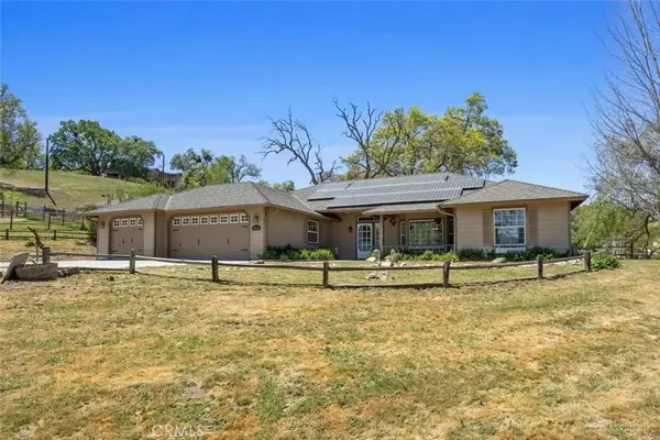 Tehachapi, CA 93561,30261 Knight Court