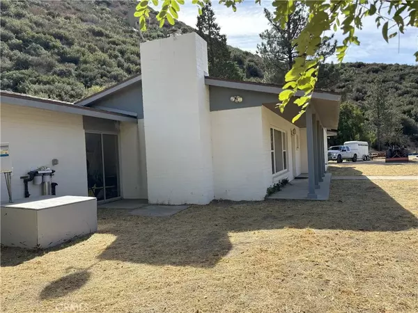 Lake Hughes, CA 93532,42930 Lake Hughes Road