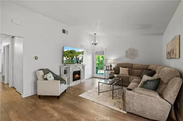 Valencia, CA 91355,25610 Palma Alta Drive