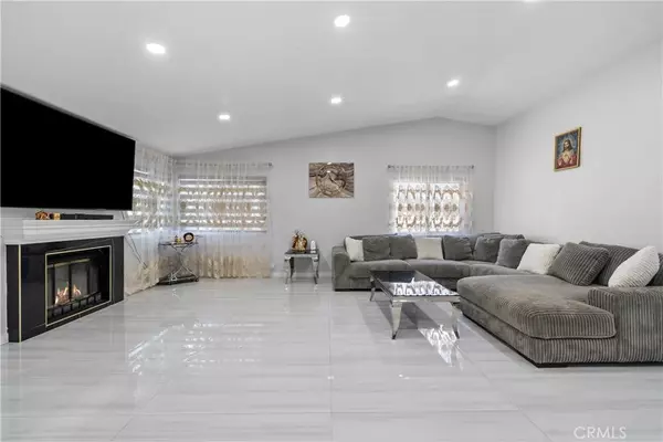 Lancaster, CA 93535,43743 Bravo Lane
